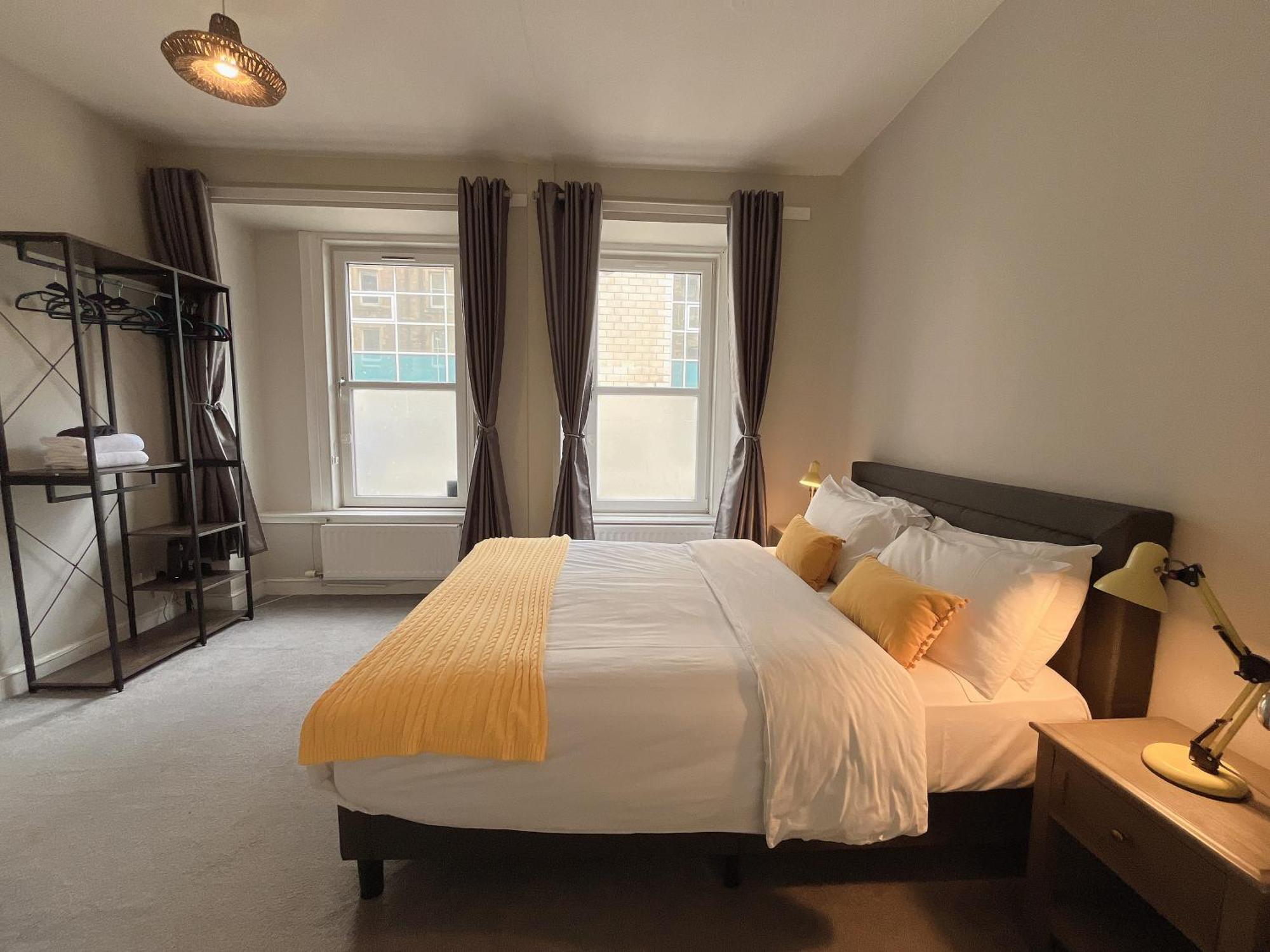 Two Bed Apartment EDI Kültér fotó